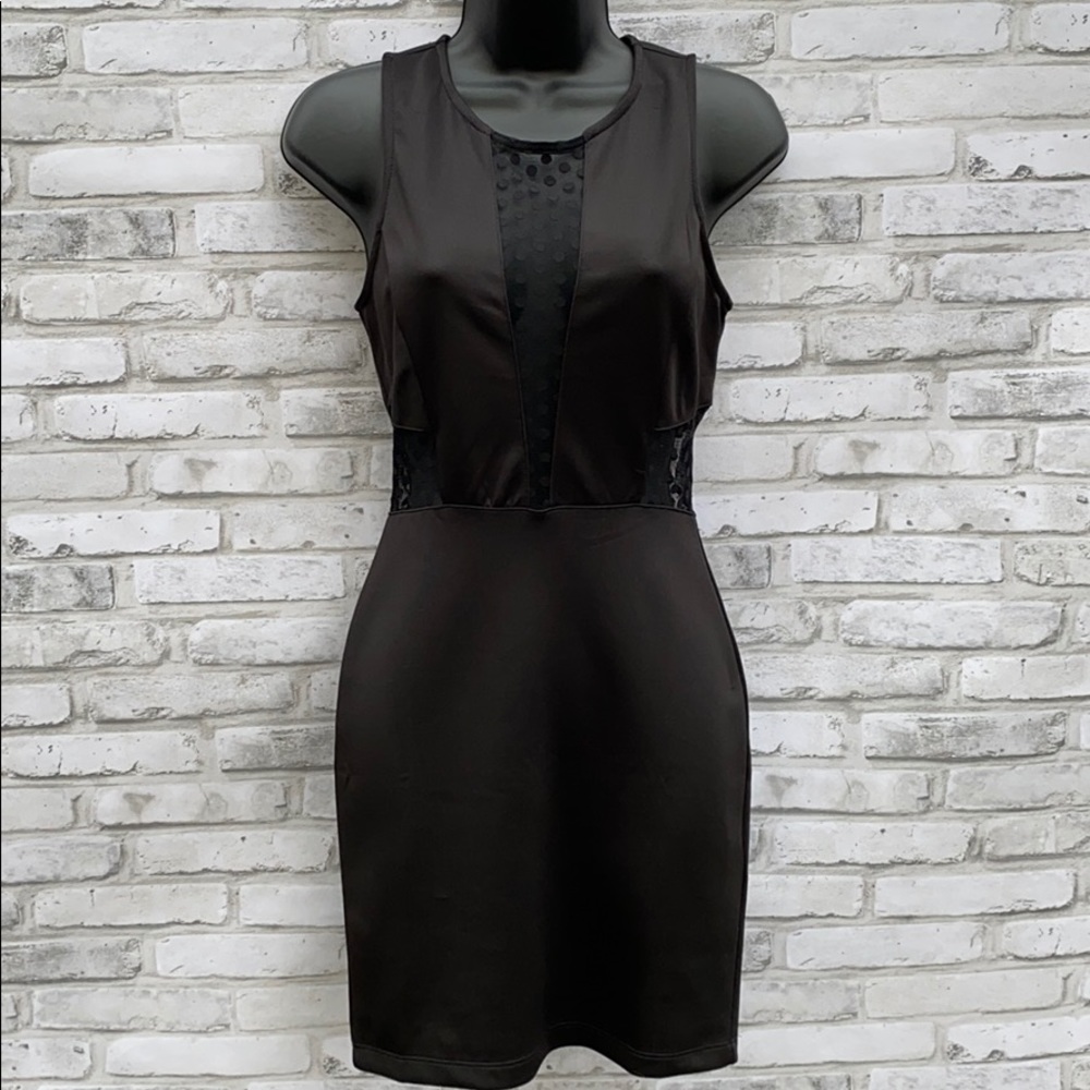 🤍 NWT Mesh Panel Polka Dot Black Dress 🤍